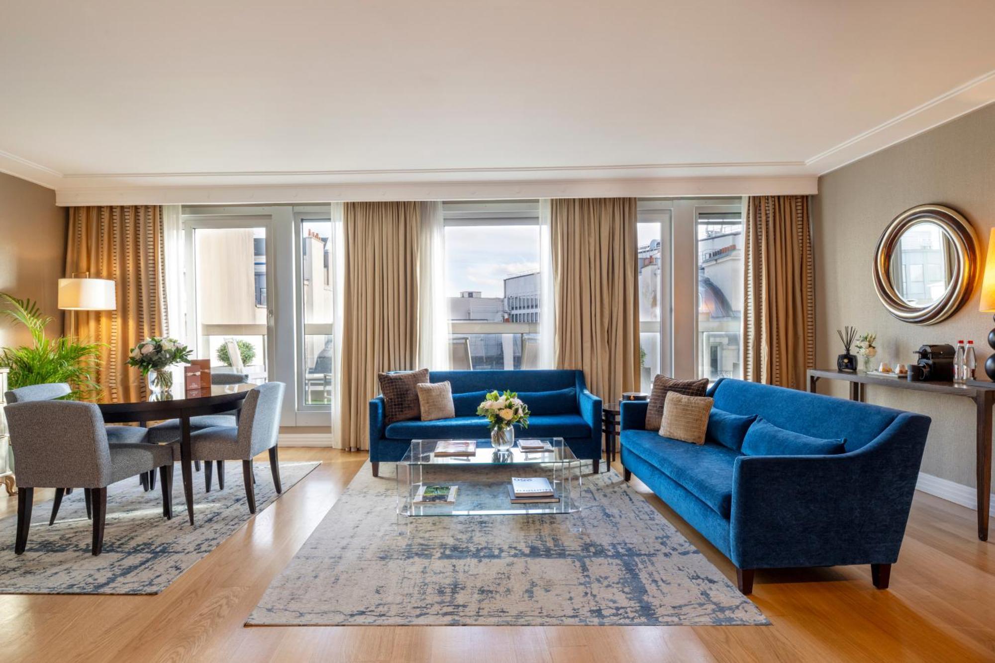 Warwick Champs-elysées Hotel