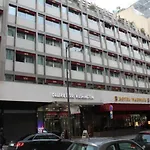 Warwick Champs-elysees 4* Paris