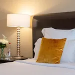 Warwick Champs-elysees Hotel