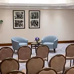 Warwick Champs-elysees Hotel 4*