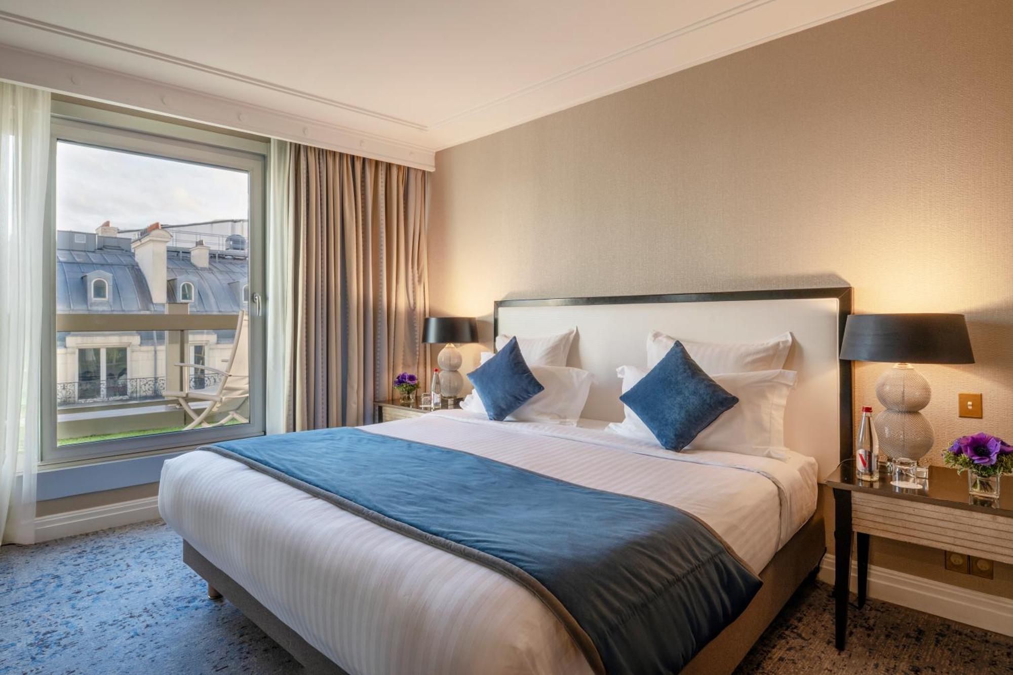 Warwick Champs-elysees Hotel Paris