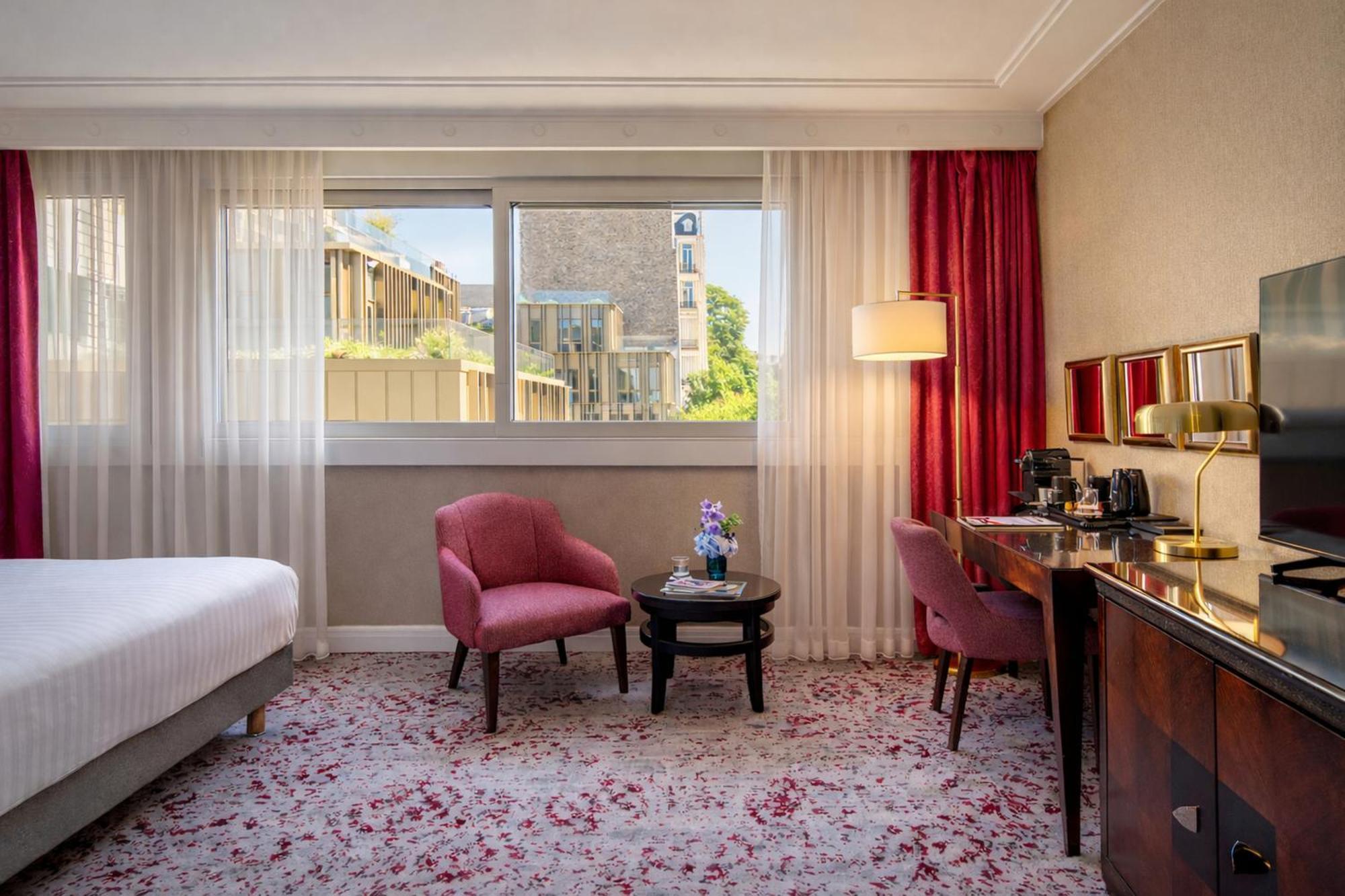 Hotel Warwick Champs-elysees