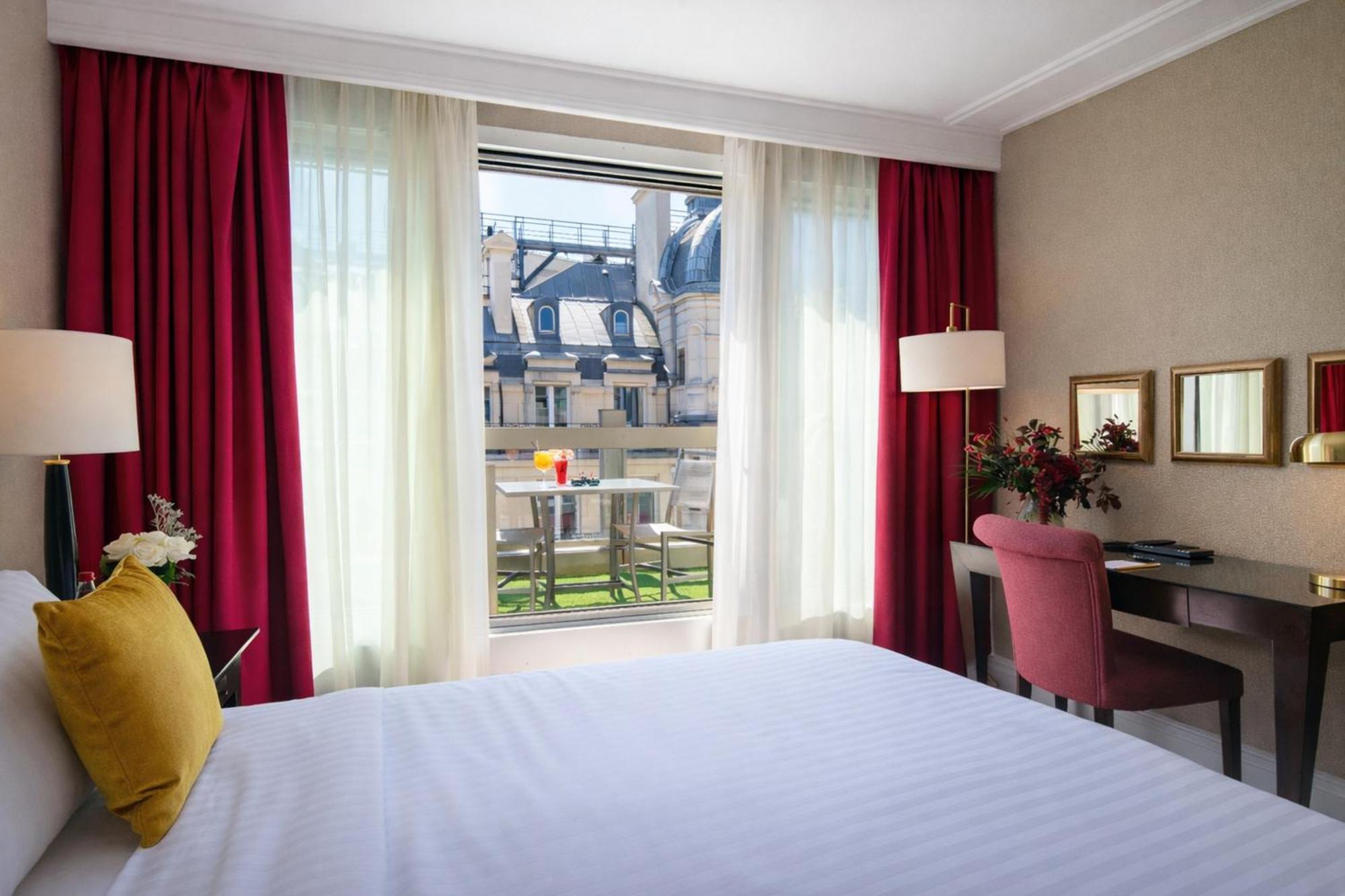 Warwick Champs-elysees Hotel