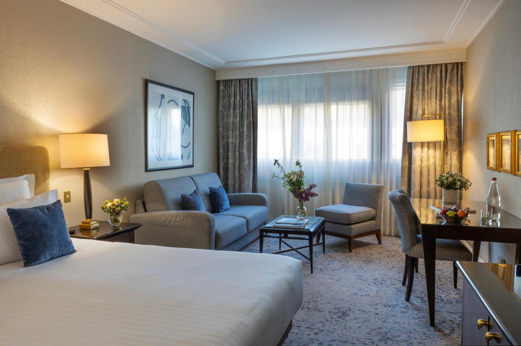Warwick Champs-elysees Hotel Paris