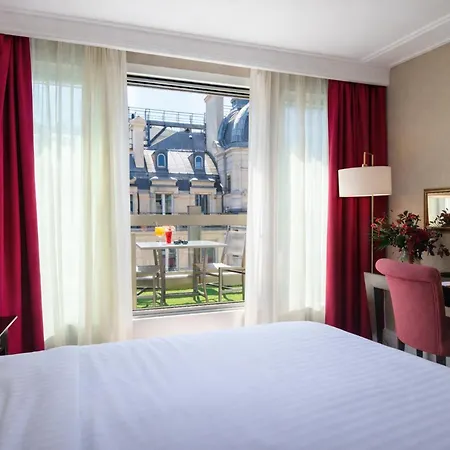 Warwick Champs-elysées Hotel