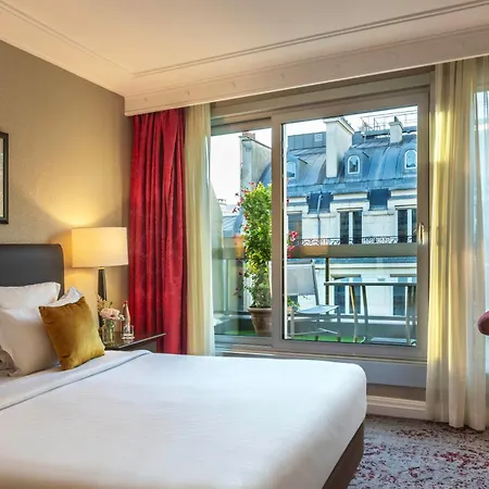 Warwick Champs-elysées 4*