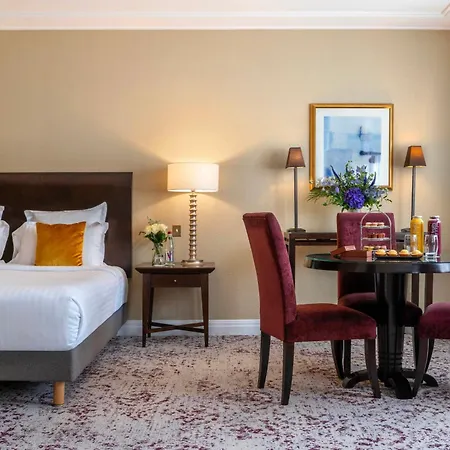 Hotel Warwick Champs-elysées